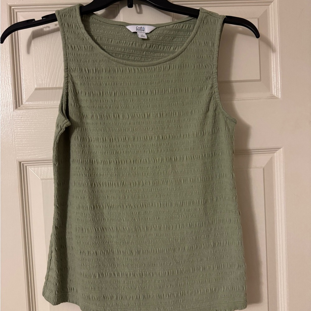 Croft & Barrow Textured Olive Tank Top